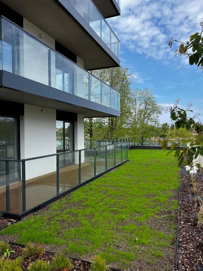 Apartament Turkusowy - Basen, Sauna, Klimatyzacja Dziwnow Exterior photo